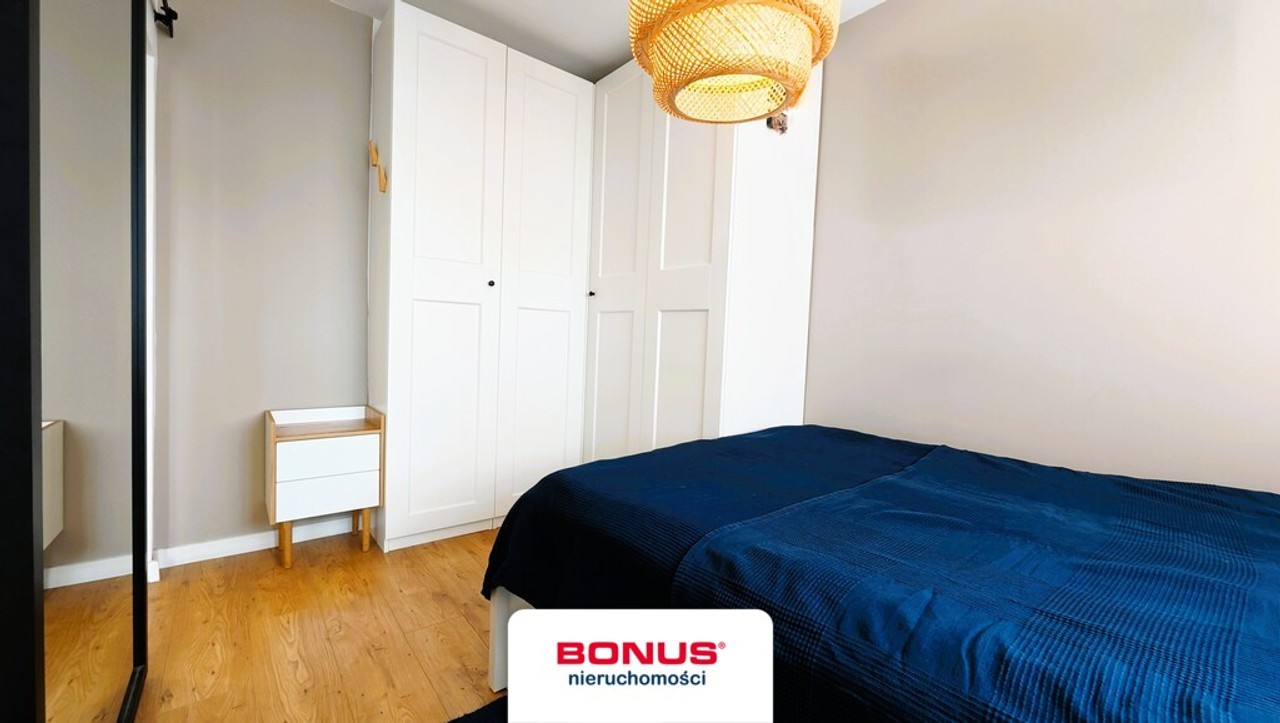 Dwa pokoje po remoncie - Widok 6