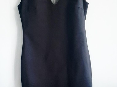 Mała, czarna sukienka z firmy Zara-1