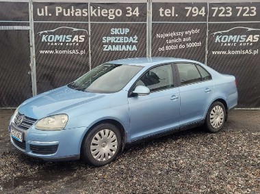 Volkswagen Jetta V-1