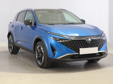 Nissan Qashqai III , 1. Właściciel, Serwis ASO, Automat, VAT 23%, Skóra, Navi,-1