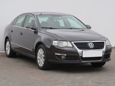 Volkswagen Passat B6 , Salon Polska, 170 KM, Navi, Xenon, Klimatronic, Tempomat,-1