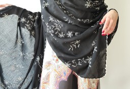 Duża chusta szal dupatta haftowana czarna bawełna orient hidżab hijab turba