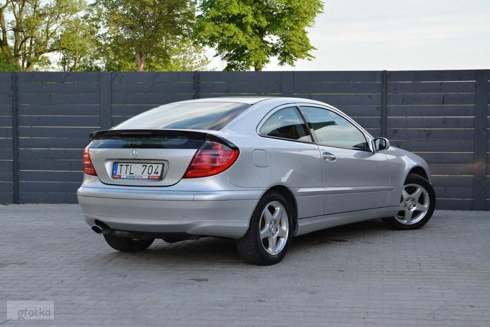 Mercedes Benz Klasa C W203 Kompressor Sport Coupe 143 Km Org Przebieg Zadbany 40 Zdjec Gratka Pl Oferta Archiwalna