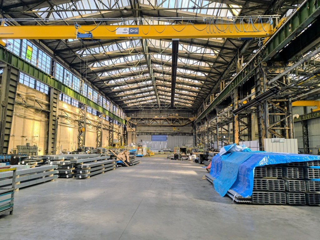 suwnica 5T,mag. prod. pow. do 700 m² – pohled 2