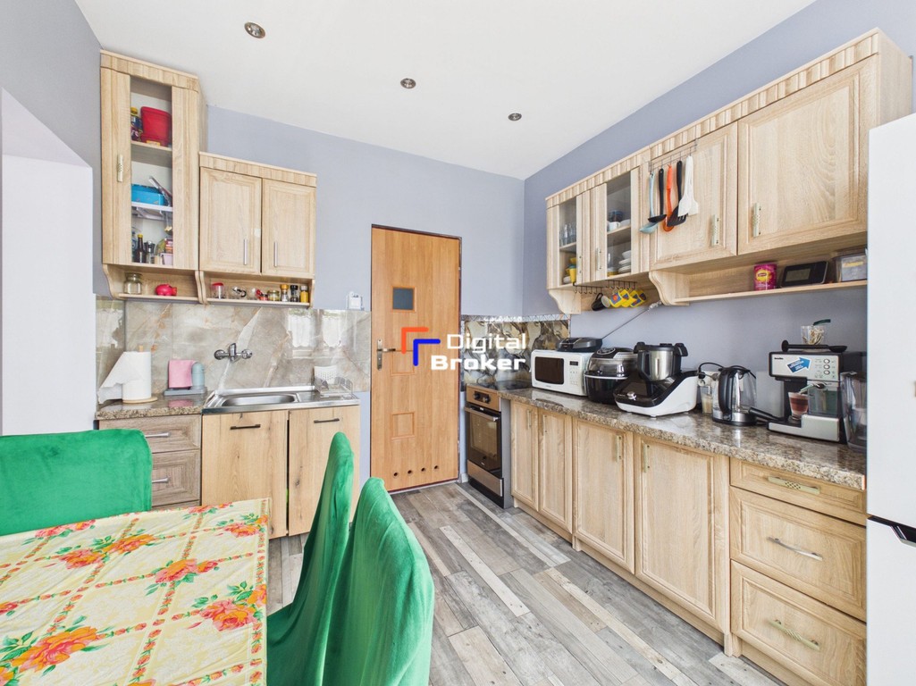 59 m², 2 pokoje z możliwością 3 | Katowice | po remoncie 1 piętro – pohled 6