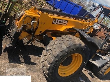 JCB TM 310 - Siłownik Wychyłu [CZĘŚCI]-1