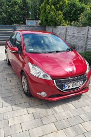 PEUGEOT 208-2