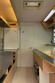 Renault Master Autosklep wędlin Sklep Gastronomiczny Food Truck Foodtruck BORCO-2