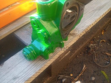 John Deere - Blok Zaworowy Podnośnika-1