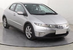 Honda Civic VIII , Klimatronic, Tempomat, Parktronic, Podgrzewane siedzienia,
