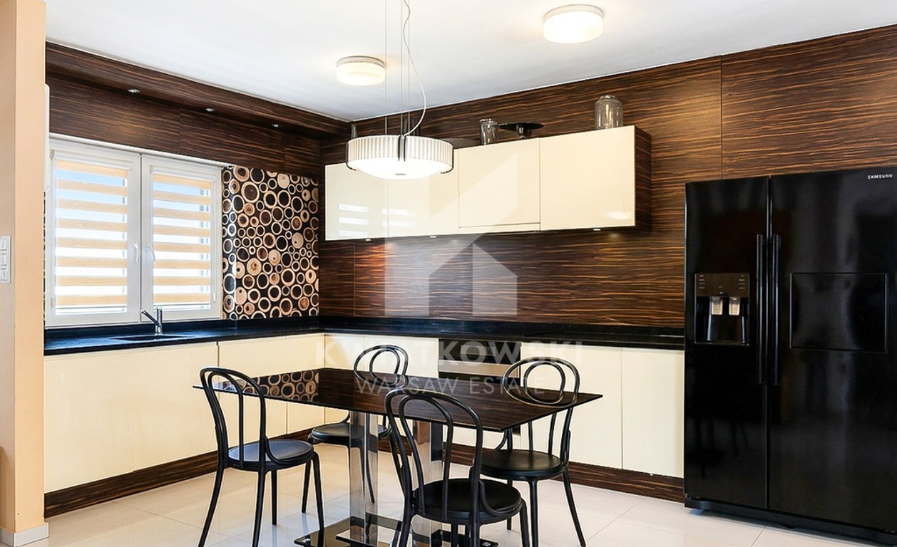 Sadyba 250 m² | dom z ogrodem | wysoki standard - Widok 5