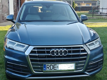 Sprzedam Audi Q5 80A 2017r Premium Plus