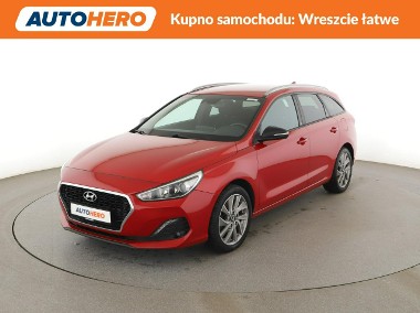 Hyundai i30 II 1.4TGDI Klimatronik Tempomat Nawigacja Grzana Kierownica Fotele Kame-1