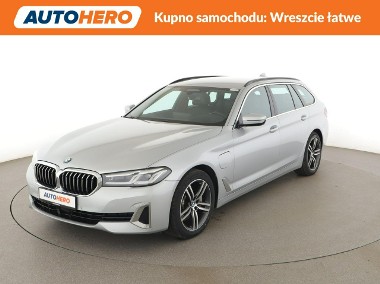 BMW SERIA 5 VII (F90) FV23 xDrive Luxury Navi Virtual Grzana Skóra Harman/Kardon Kamera LE-1