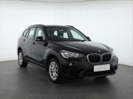 BMW X1 F48 , Salon Polska, Serwis ASO, Automat, Navi, Klima, Parktronic,