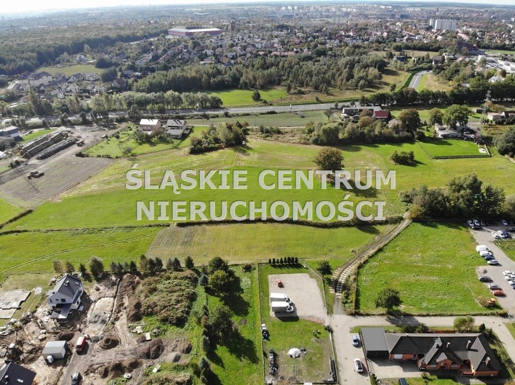 działka lub grunt na sprzedaż