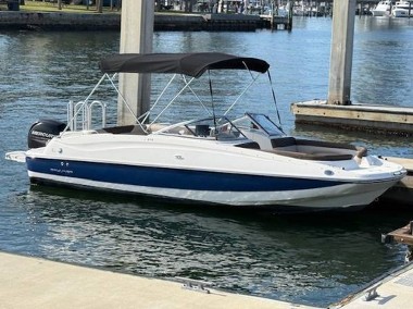 Bayliner 210 Deck Boat-1