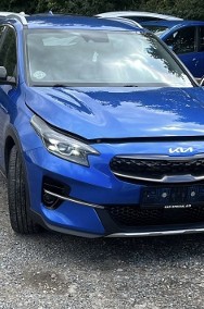 1.6 Hybryda Plug-In 141 koni, uszkodzony-2