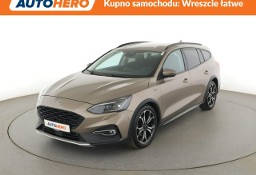 Ford Focus IV automat full LED navi klima auto grzane fotele kamera i czujniki par