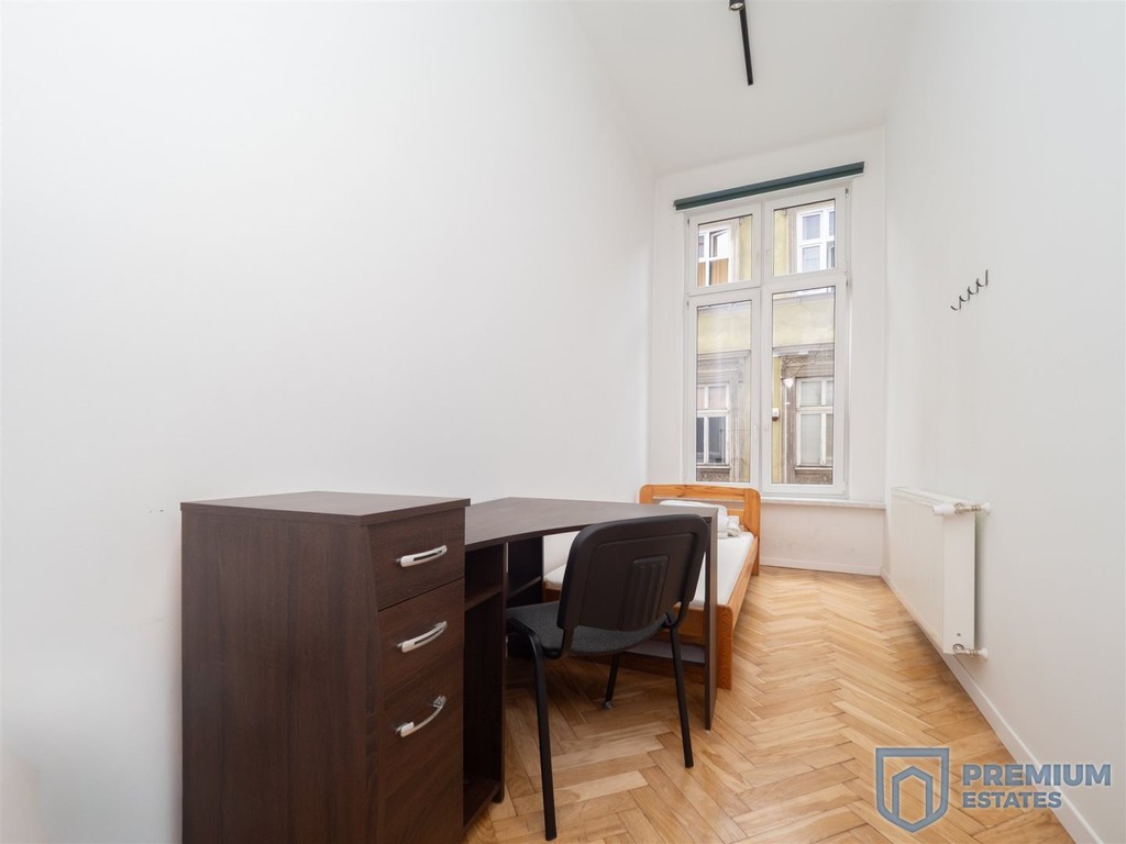 3 pokoje | 50 m² | Kazimierz| ogrzewanie miejskie - Więcej