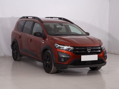Dacia Jogger , Salon Polska, 1. Właściciel, Serwis ASO, 7 miejsc, VAT 23%,-1