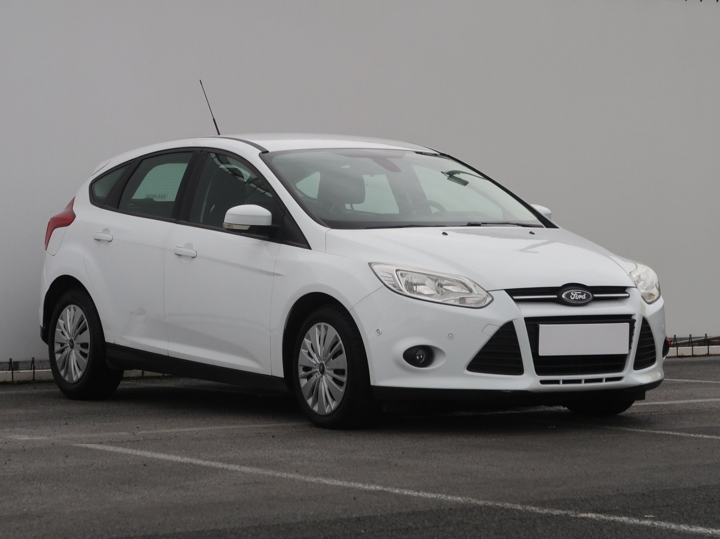 Ford Focus III , Klima, Parktronic, Podgrzewane siedzienia