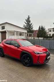 Lexus UX-2