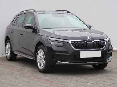 Skoda Kamiq , Salon Polska, 1. Właściciel, Serwis ASO, Klimatronic,-1