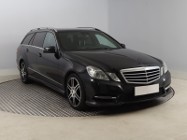 Mercedes-Benz Klasa E W212 , Automat, Skóra, Navi, Xenon, Bi-Xenon, Klimatronic,