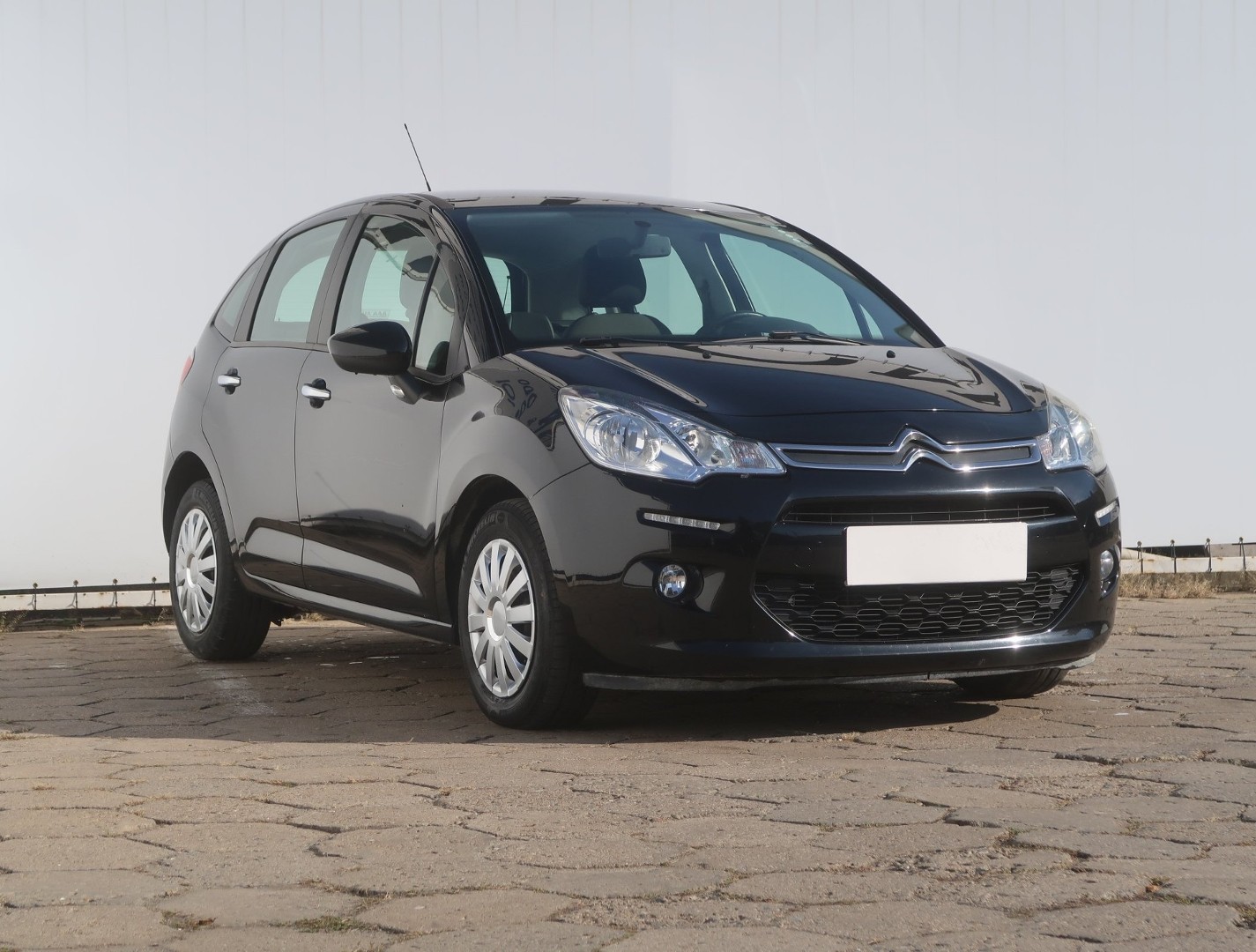 Citroen C3 II , Klima, Tempomat, Parktronic, Podgrzewane siedzienia