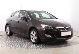 Opel Astra J , Salon Polska, Serwis ASO, Klimatronic, Tempomat