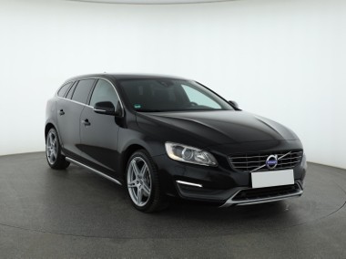 Volvo V60 I , 1. Właściciel, 215 KM, Automat, Skóra, Navi, Xenon,-1