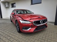 Volvo V60 II 4X4 pełna opcja