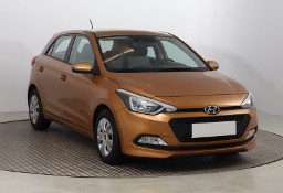 Hyundai i20 , Klima, Tempomat, Parktronic, Podgrzewane siedzienia