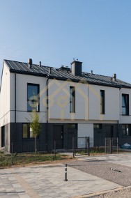 <p>Elegancki bliźniak / zaciszna okolica / 6 km od Wa</p>-2