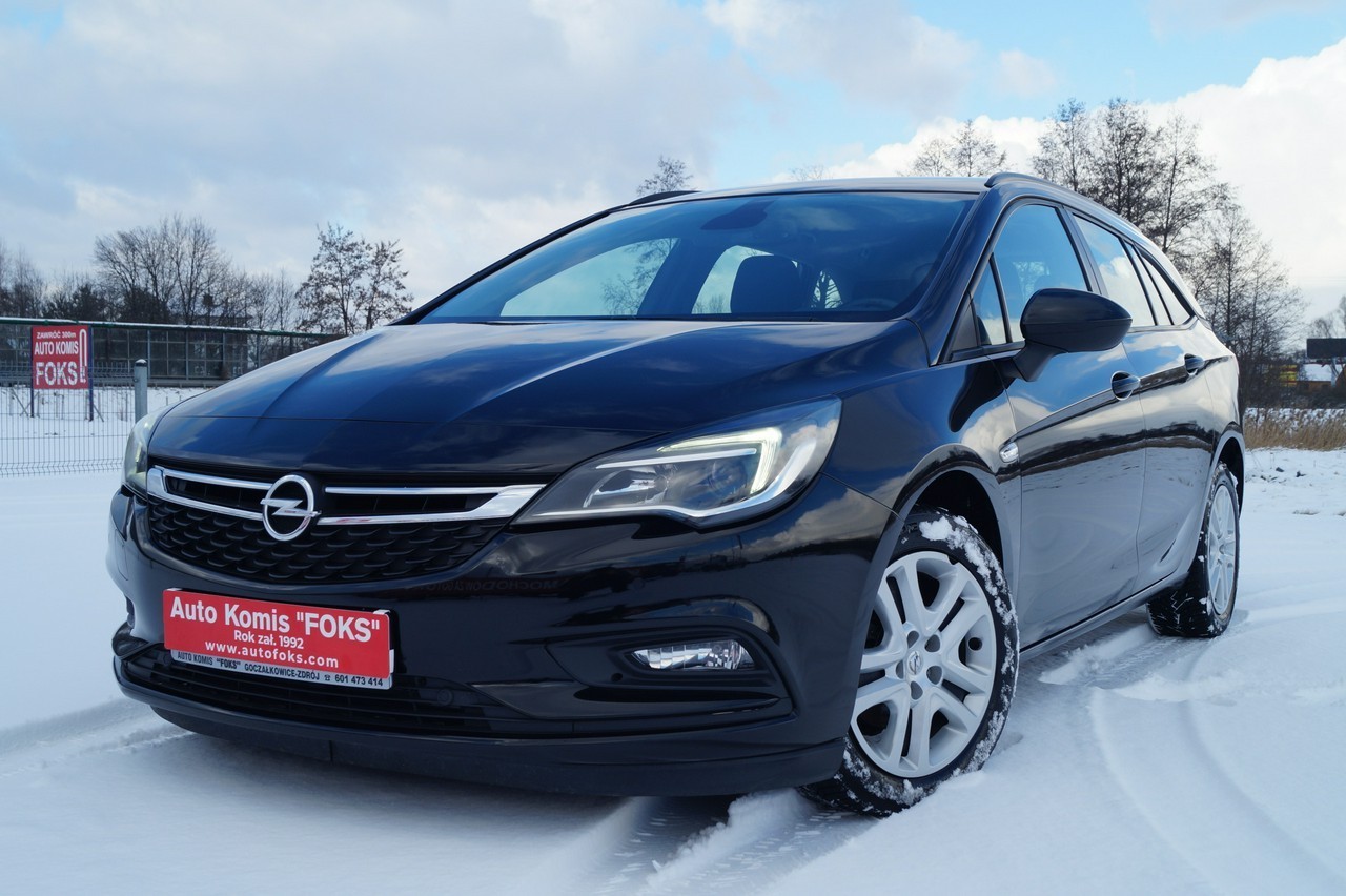 Opel Astra K 6 LAT JEDEN WŁAŚCICIEL DOINWESTOWANY CZYTAJ OPIS IDEALNY STAN