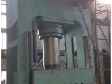 Prasa hydrauliczna 400 ton-2