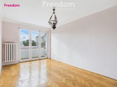 <p>2 pokoje w centrum Warszawy - Muranów</p>-1