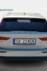 Volvo V60 II D3 Momentum Pro aut Kombi. SK224SN-2