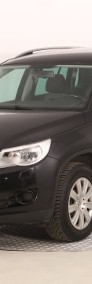 Volkswagen Tiguan , Xenon, Klimatronic, Tempomat, Parktronic,-3