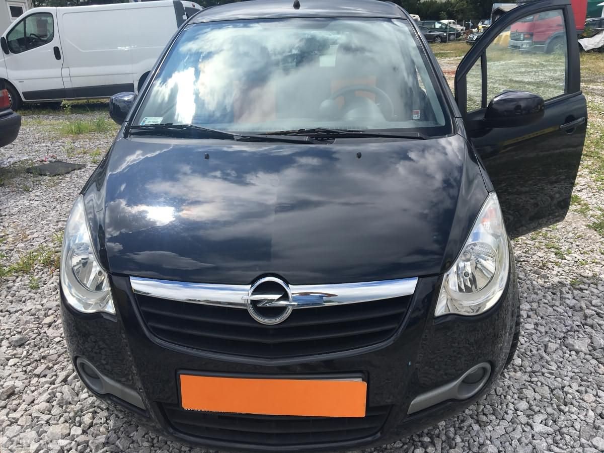 Opel agila b