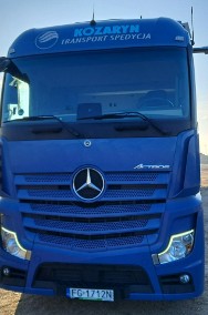 Mercedes-Benz Actros-2