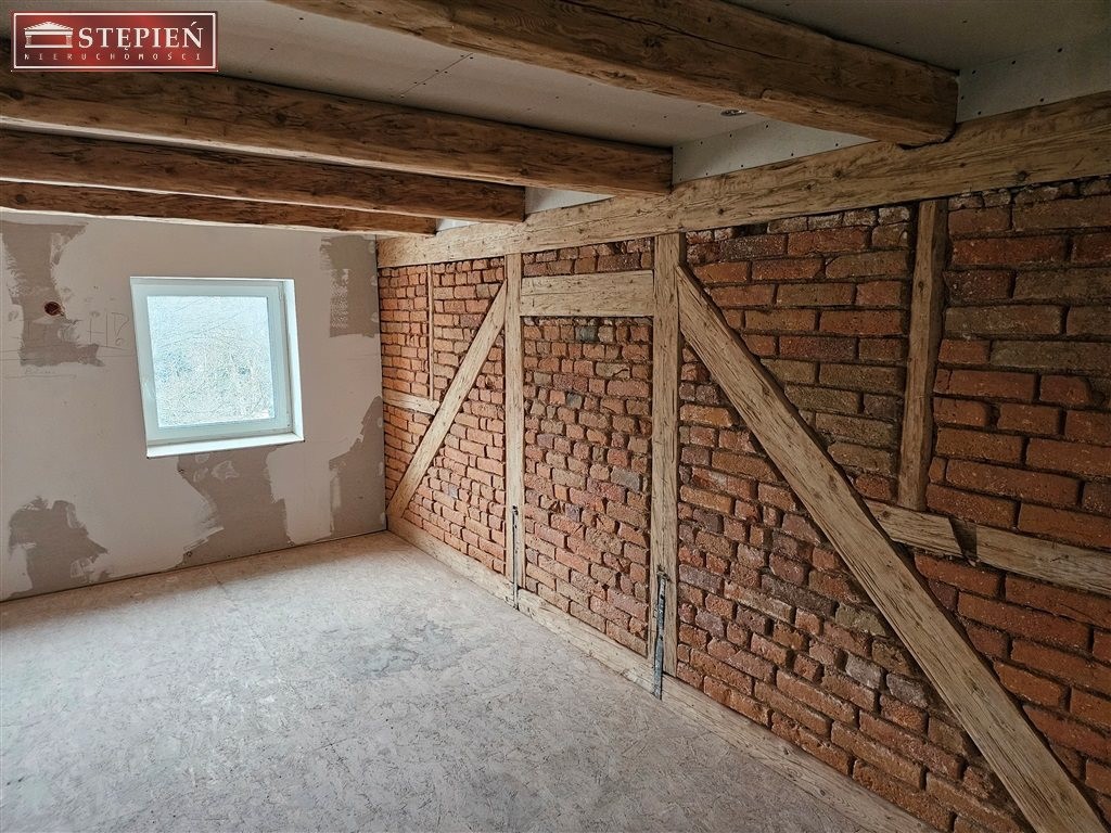 Dom w trakcie remontu, Podgórzyn