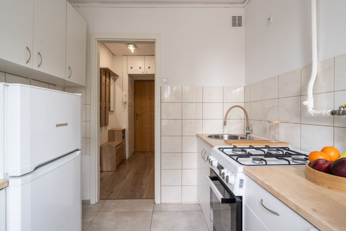 KAWALERKA 32 m² Z ODDZIELNĄ KUCHNIĄ - Widok 5