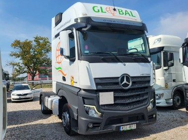 Mercedes-Benz Actros-1