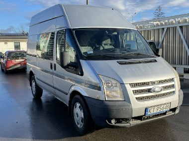 Ford Transit-1