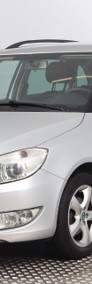 Skoda Fabia II , Klimatronic, Tempomat, Parktronic, Podgrzewane siedzienia,-3