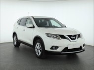 Nissan X-trail III , Navi, Klimatronic, Tempomat, Parktronic,