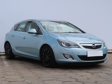 Opel Astra J , Xenon, Klimatronic, Tempomat, Podgrzewane siedzienia-1