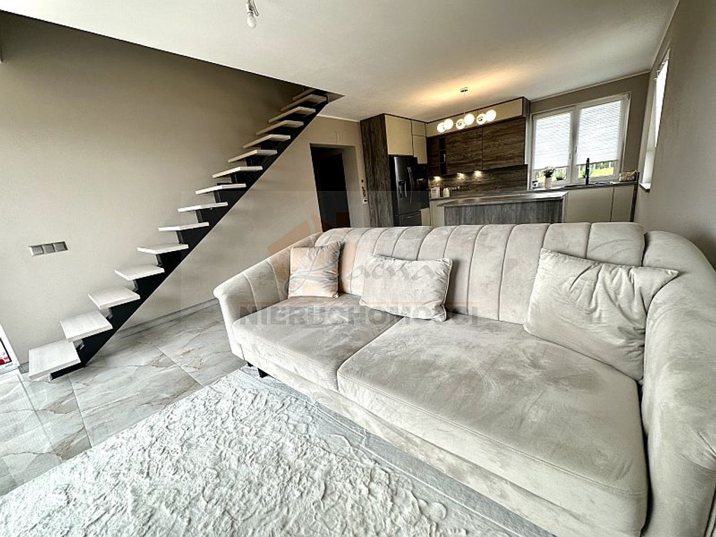195D Brzezna, Gotowy do zamieszkania, stylowy bliźniak, pow.136,40 m² - Więcej